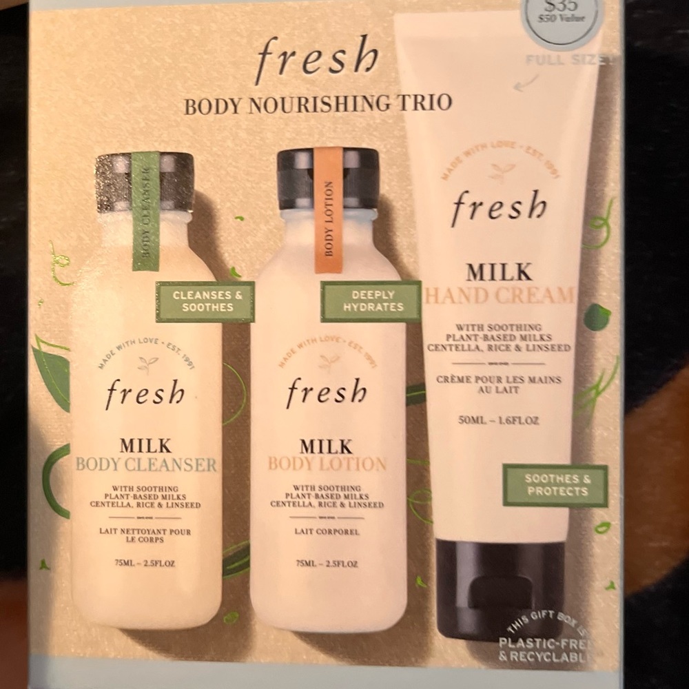 Brand New!! Fresh Milk Moisturizing Bodycare Gift Set